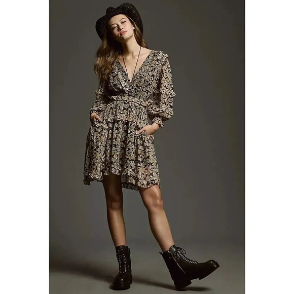 NWD By Anthropologie V-Neck Ruffle Cutout Dress Size S Neutral 9E405 - Picture 3 of 14